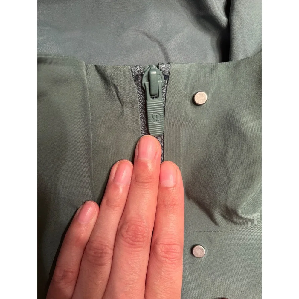 Lululemon Oversized Hooded Rain Jacket In Medium Forest - Size 10